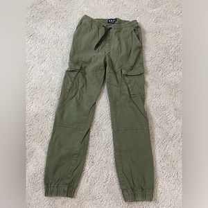 Boys cargo pants size S green